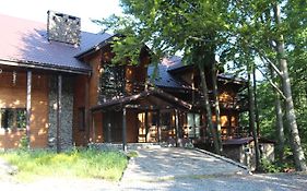 Поляна Птахів